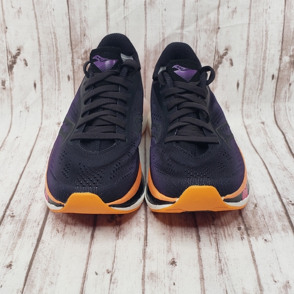 NEW Saucony Endorphin Pro Running Shoes - Picture 2 of 7